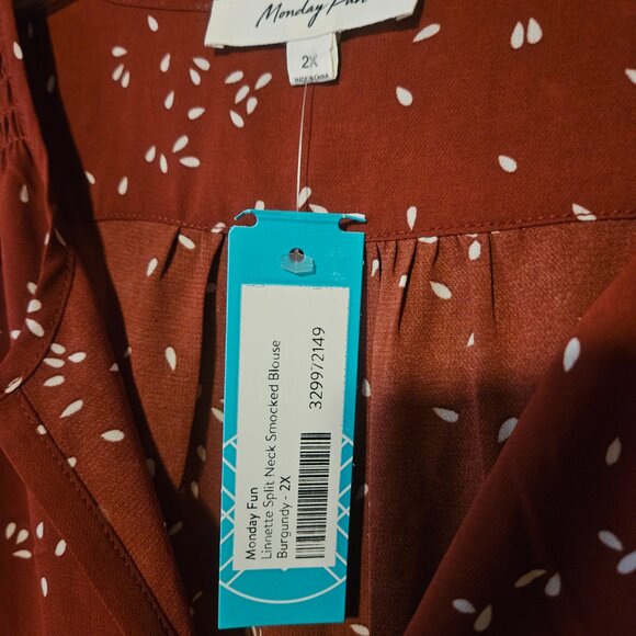 NWT Monday Fun blouse, burgundy, size 2X - Picture 5 of 5